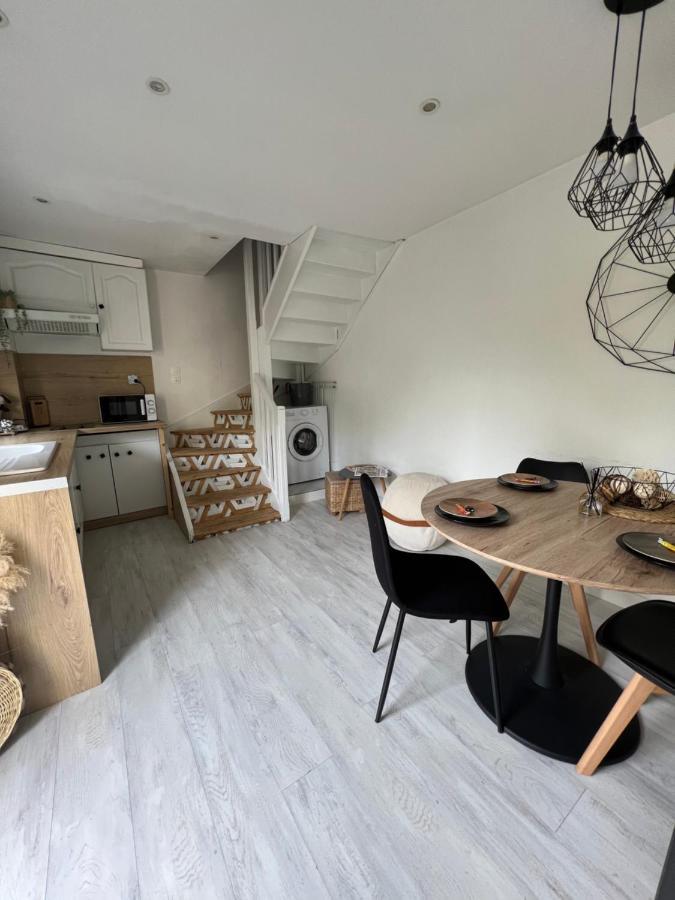 Charmant Appartement Duplex Au Calme 에브뢰 외부 사진